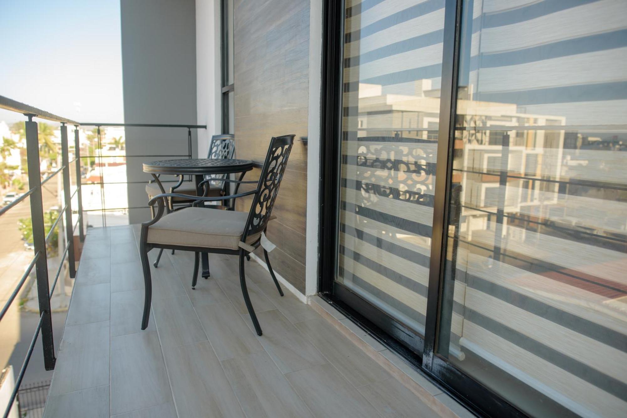 2Br/2Ba Condo 1 Block To Ocean! - Unit 6 Mazatlan Luaran gambar